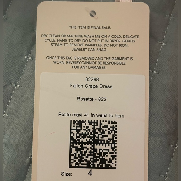 Revelry Fallon Crepe Dress Rosette Size 4 Petite, No Alterations - Picture 5 of 7